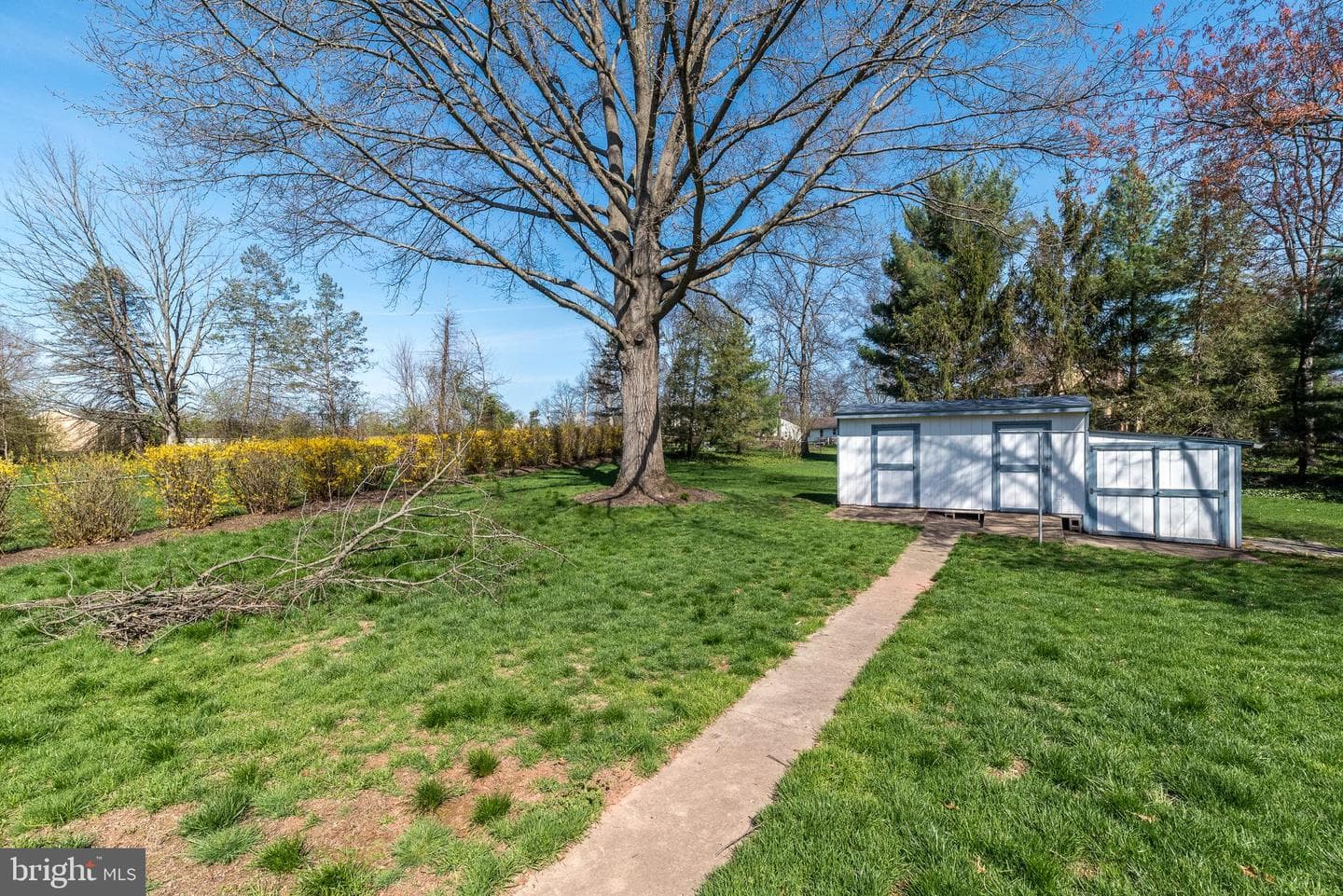 33 Onyx Lane photo 44