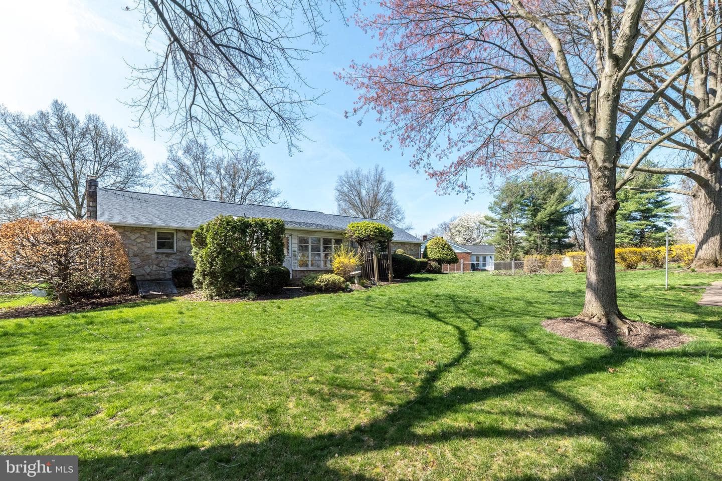 33 Onyx Lane photo 49
