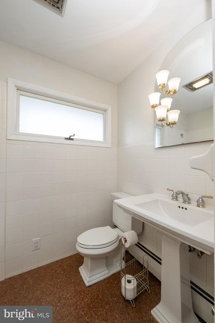 338 Collegeville Road photo 23