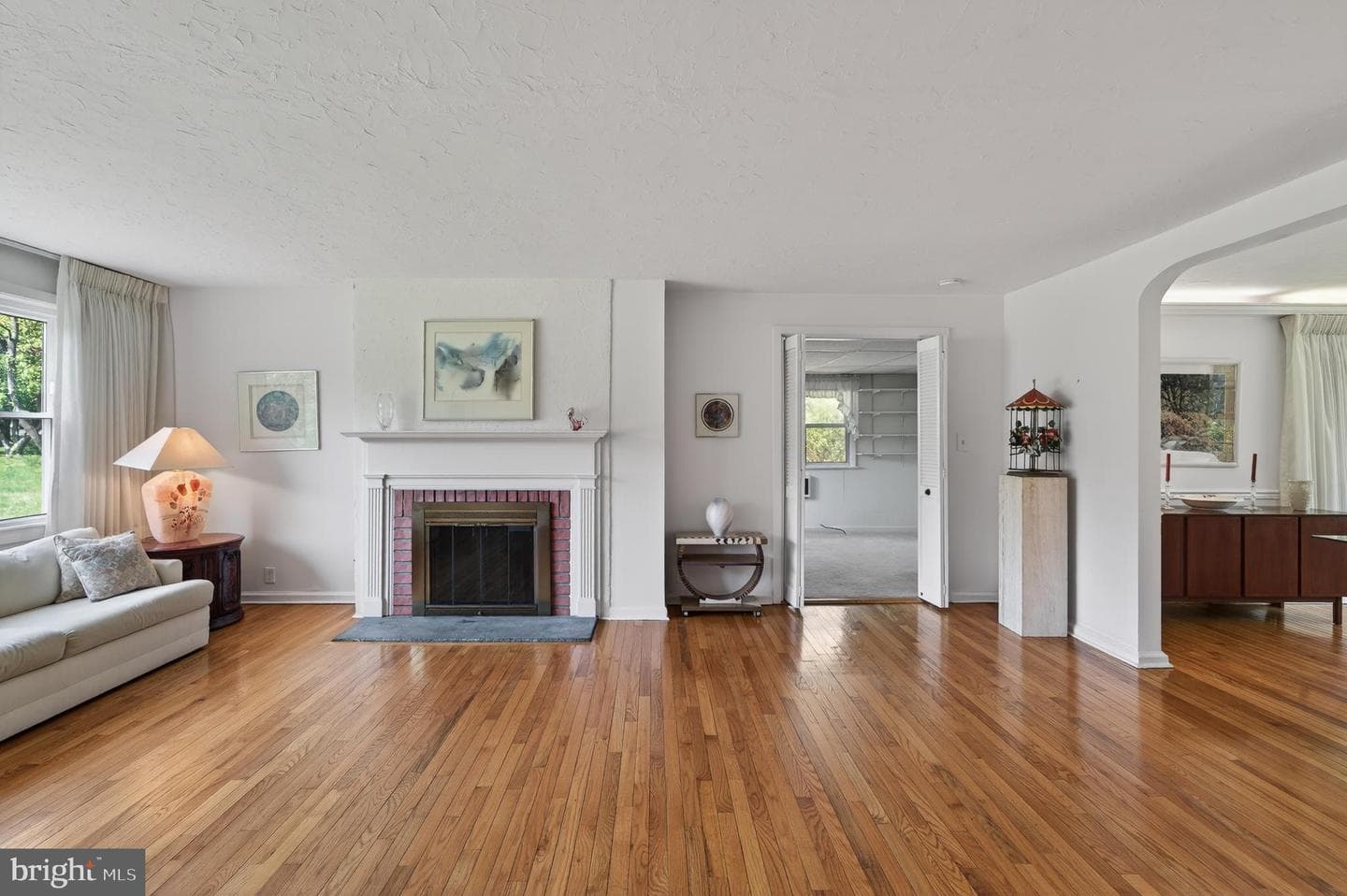 1702 Pemberton Road photo 10