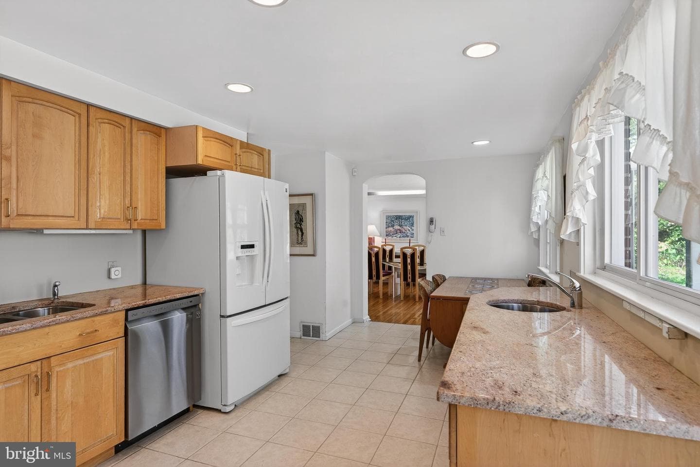 1702 Pemberton Road photo 26
