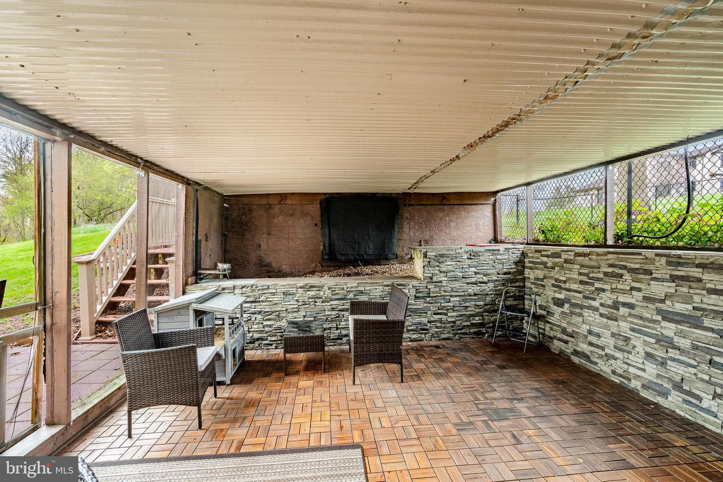 36 Sunset Road photo 29