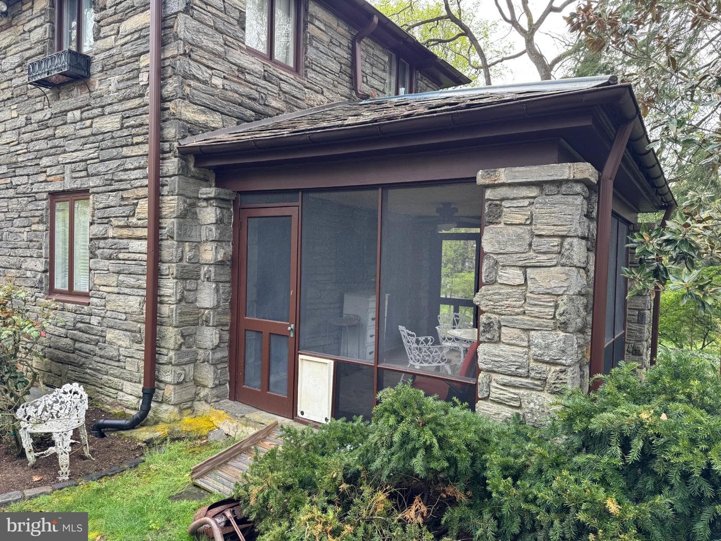 1217 Medford Road photo 81