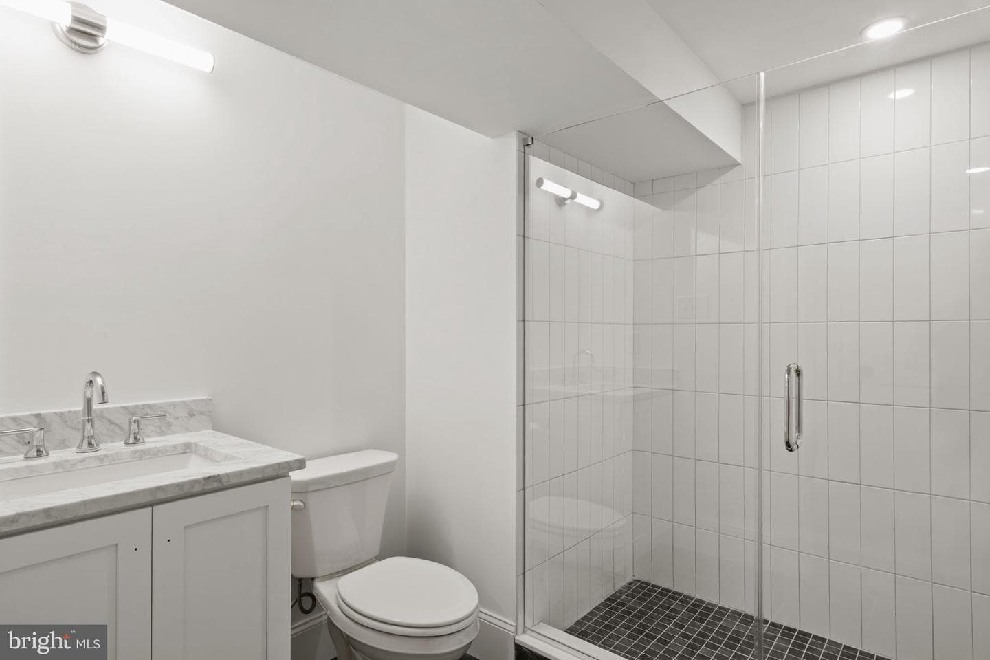 13 Elmwood Avenue photo 47
