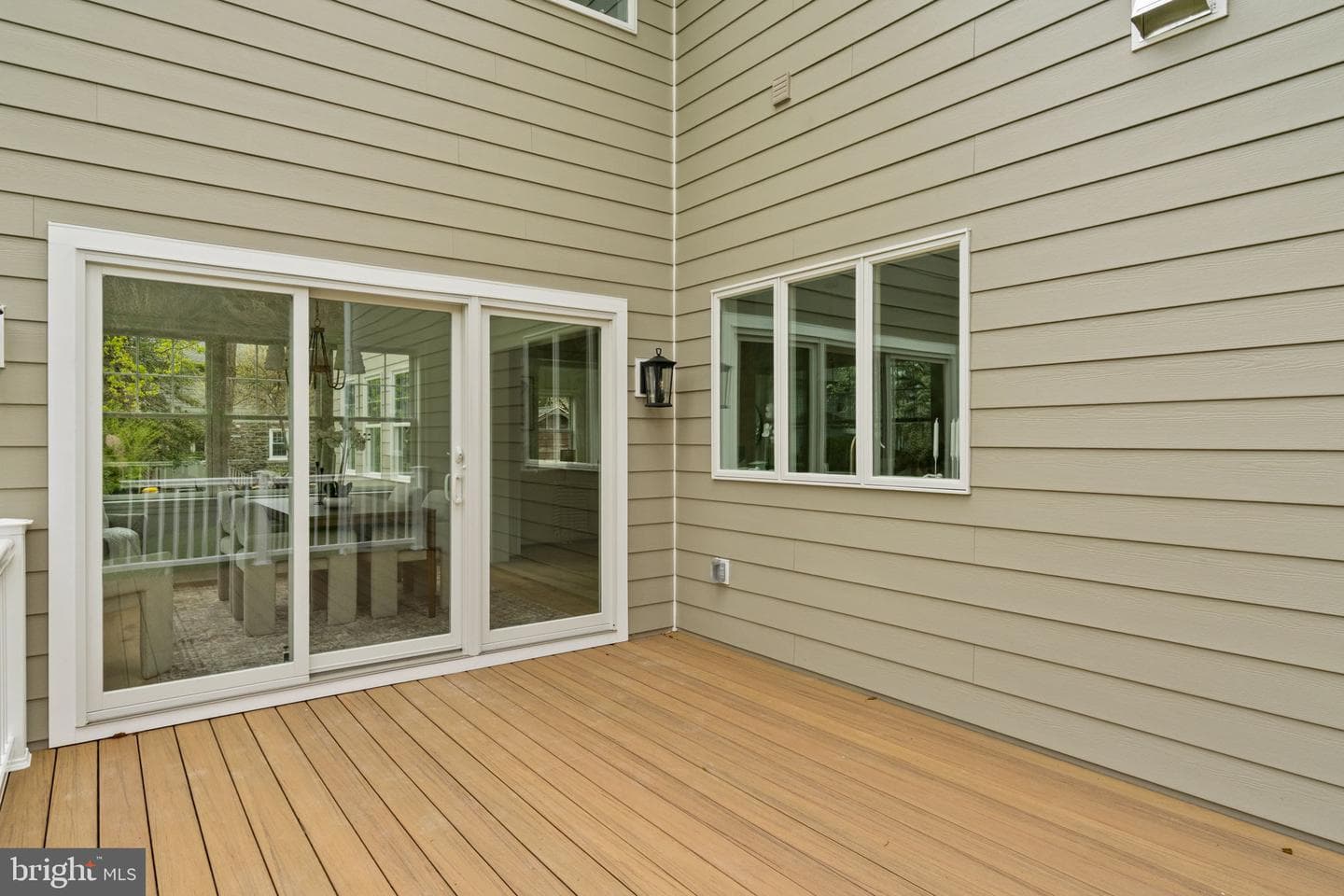 13 Elmwood Avenue photo 81