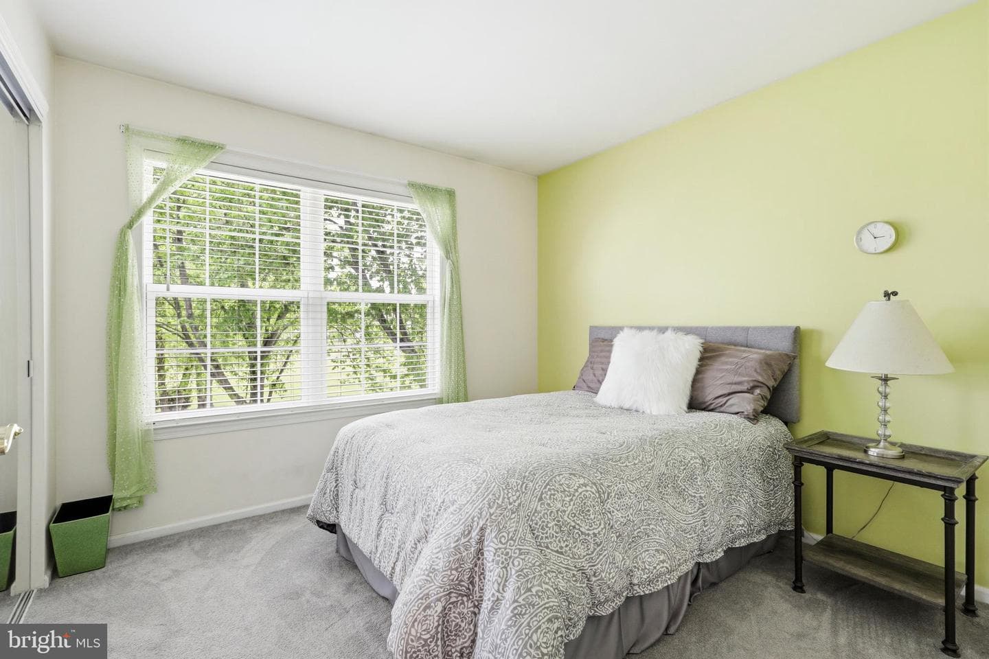 723 Gregory Drive photo 31