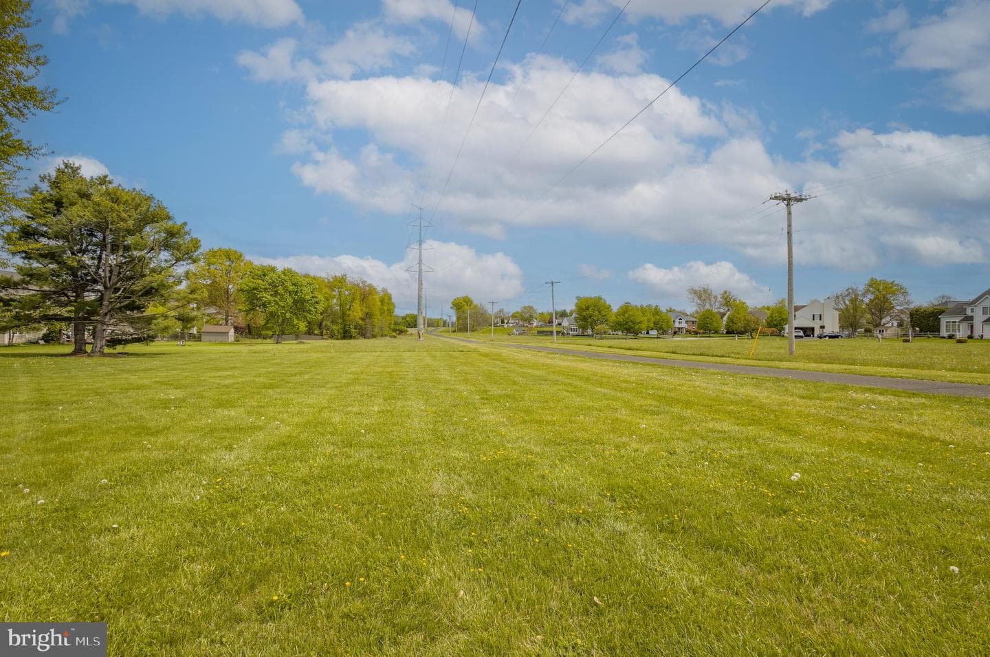 723 Gregory Drive photo 43