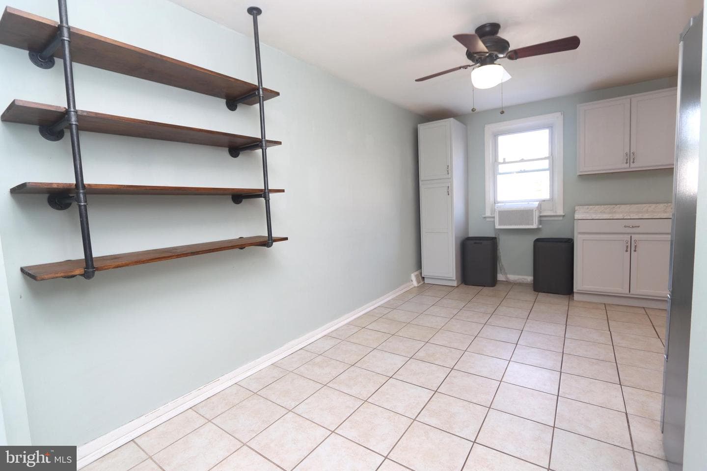 1012 Wells Street photo 13