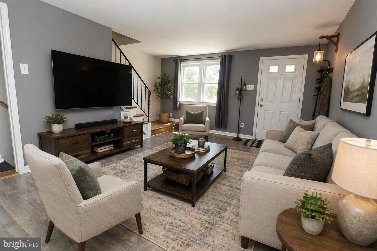 1012 Wells Street photo 3