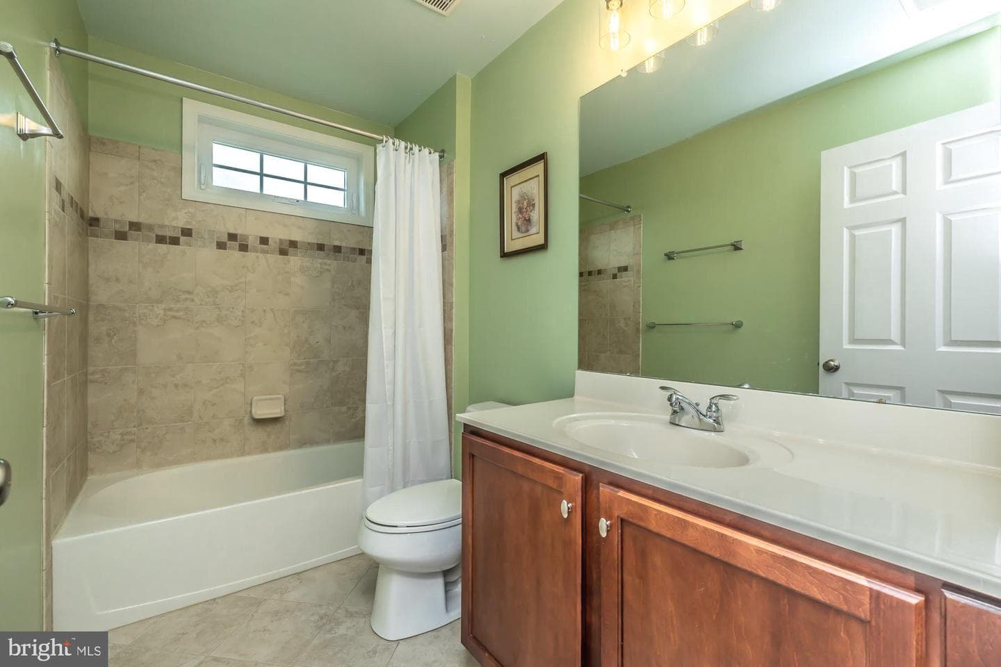 461 Barbin Street photo 44