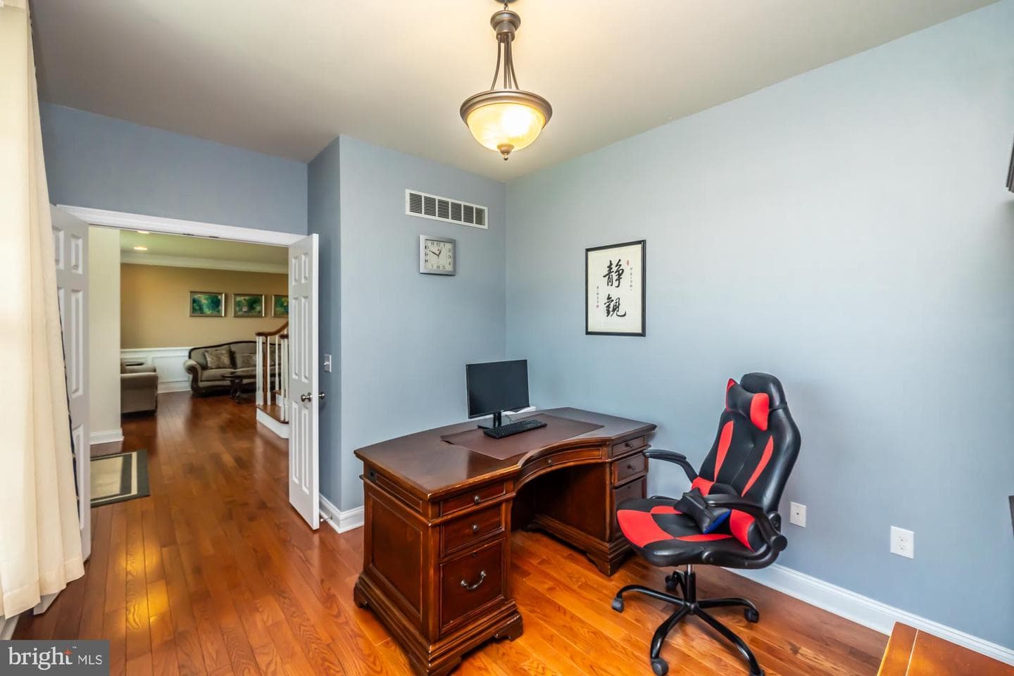461 Barbin Street photo 5
