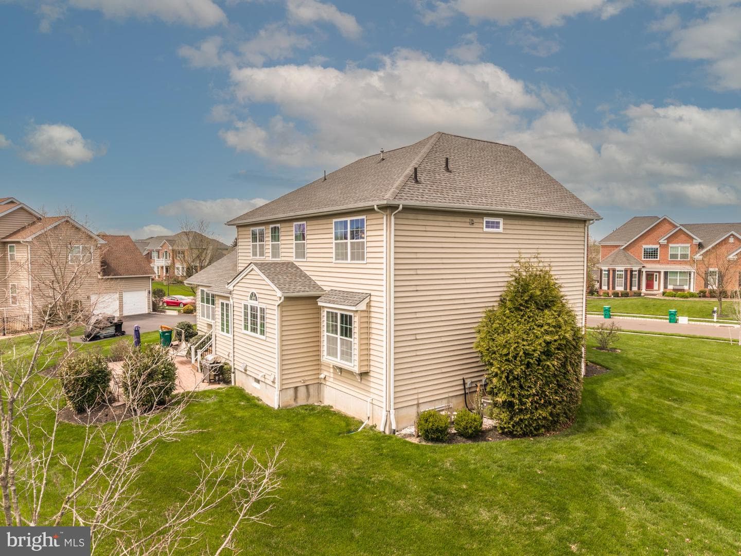461 Barbin Street photo 53