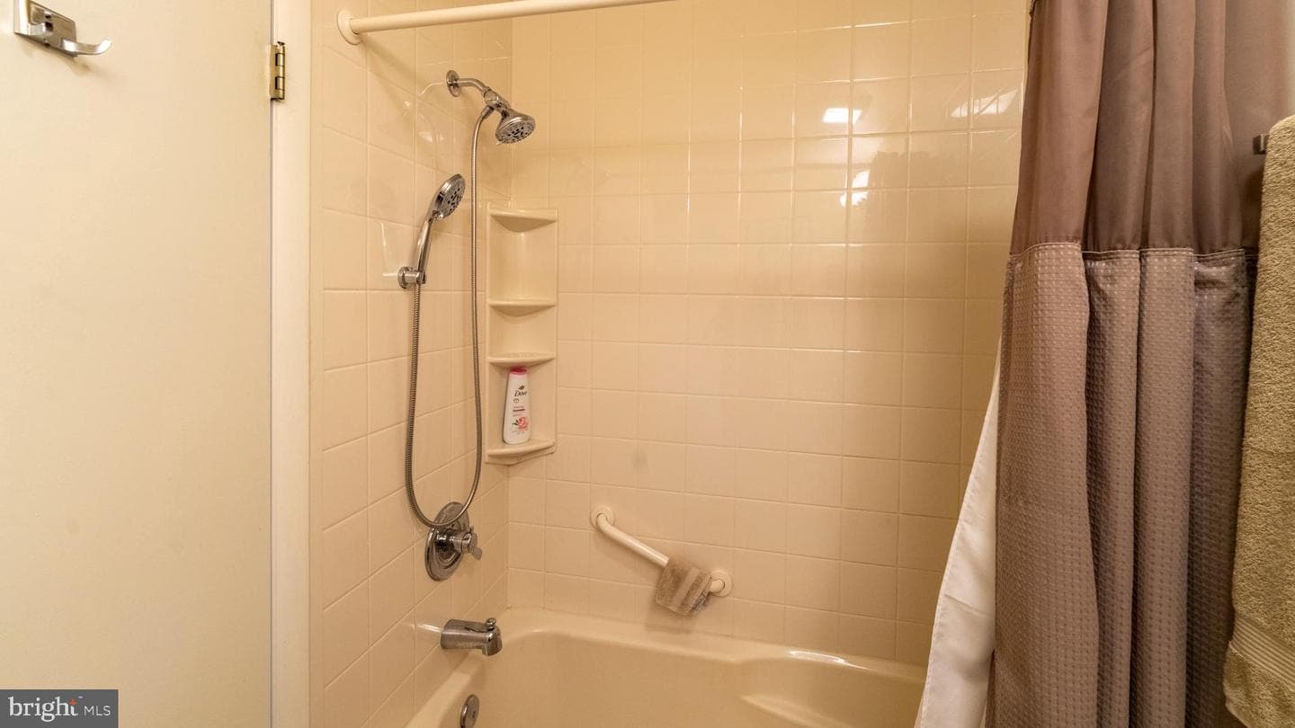 3006 Maryannes Court photo 25