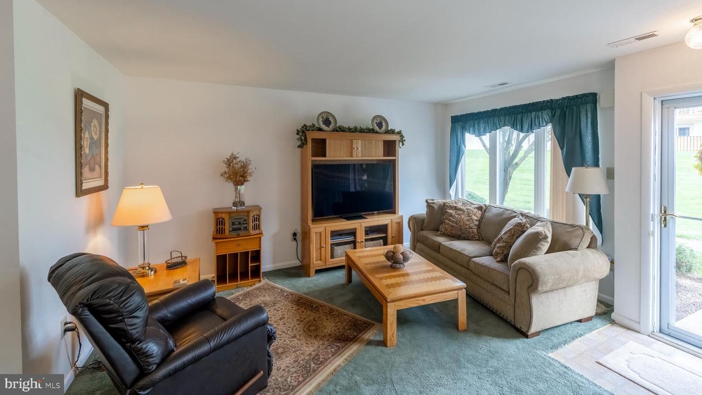 3006 Maryannes Court photo 6