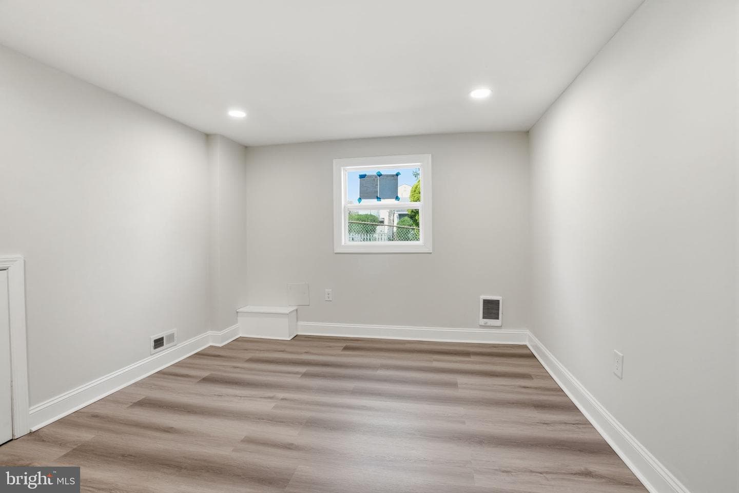 1625 Park Avenue photo 20
