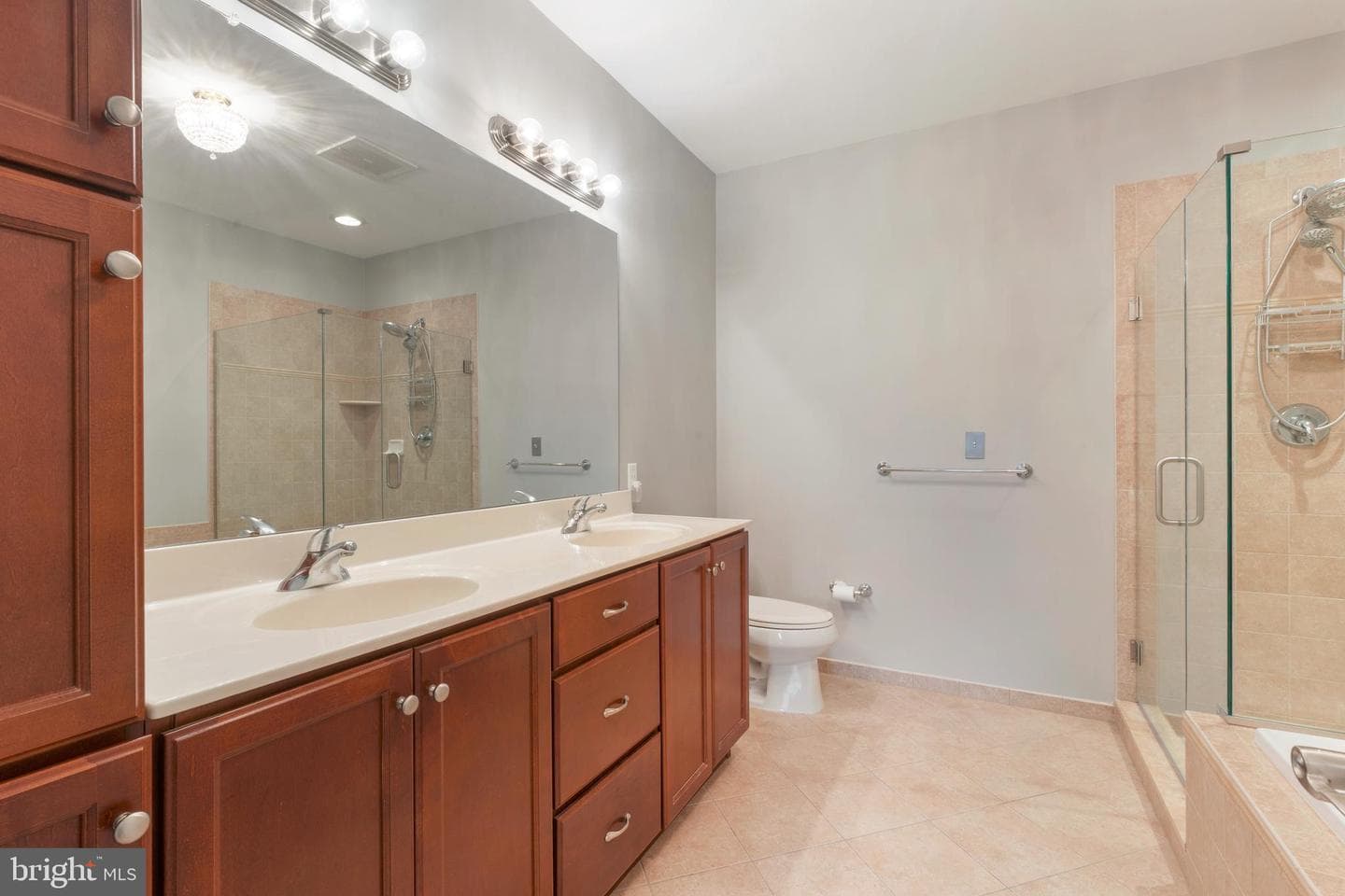 531 Carson Terrace photo 25