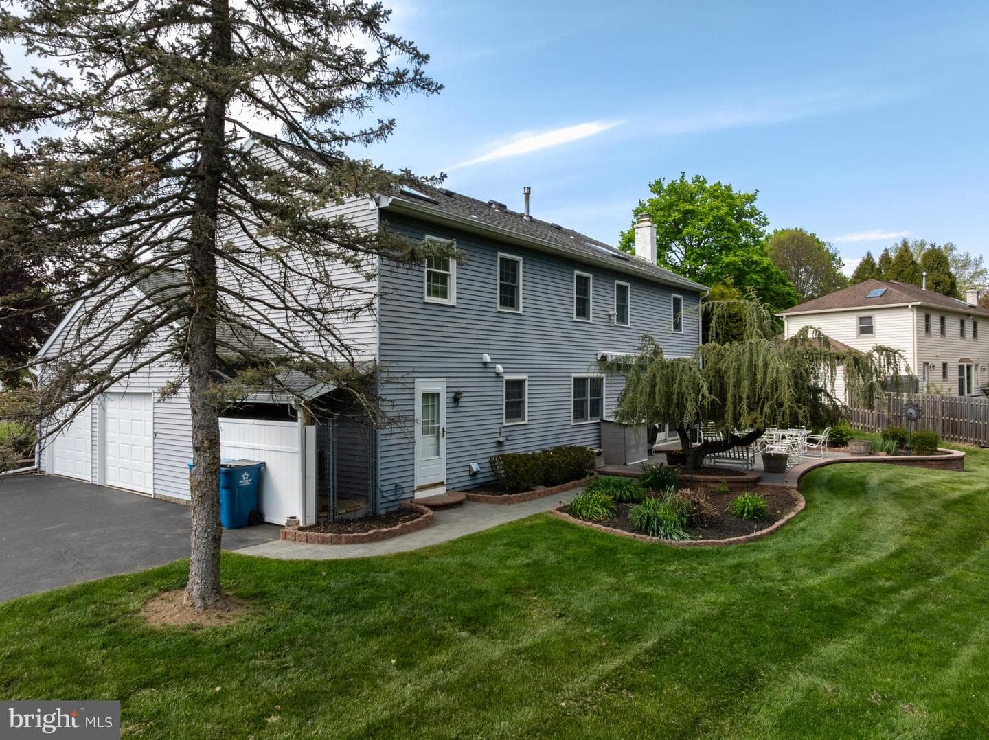 492 Brights Lane photo 34