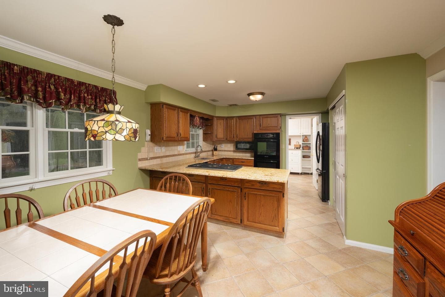 492 Brights Lane photo 9