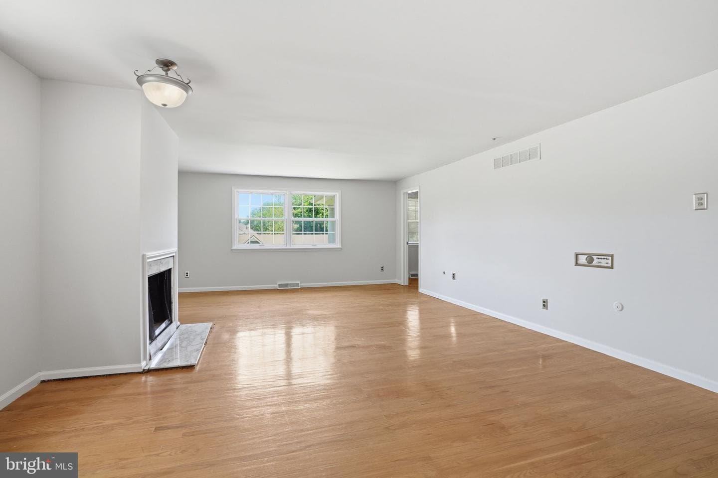 1840 Nicholas Drive photo 33