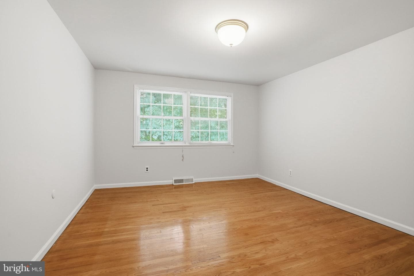 1840 Nicholas Drive photo 45