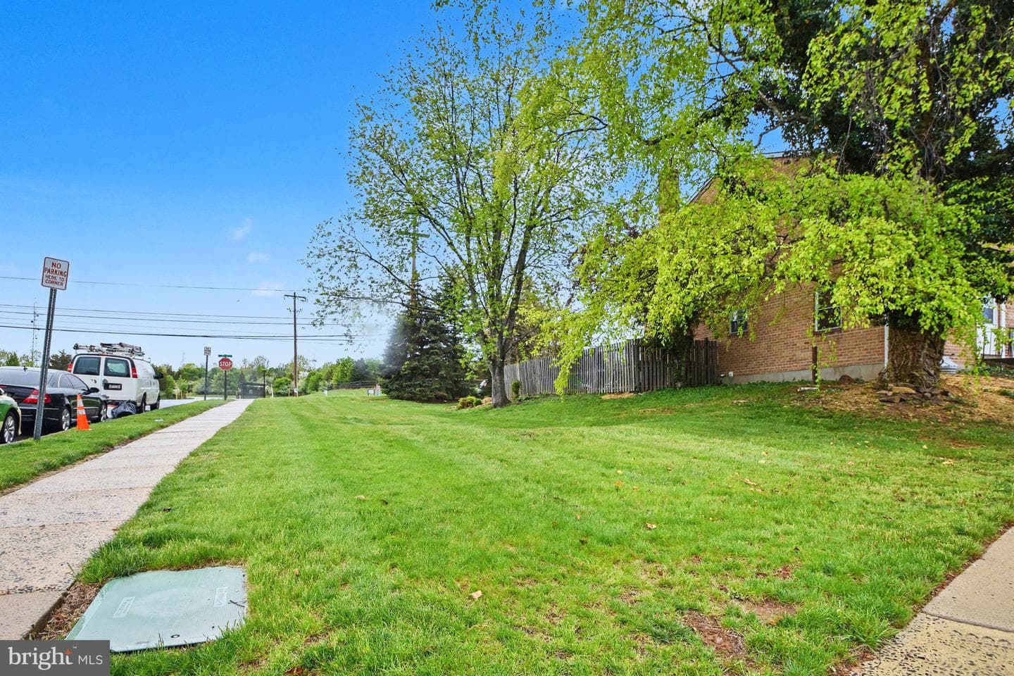 3001 Cardin Place photo 36