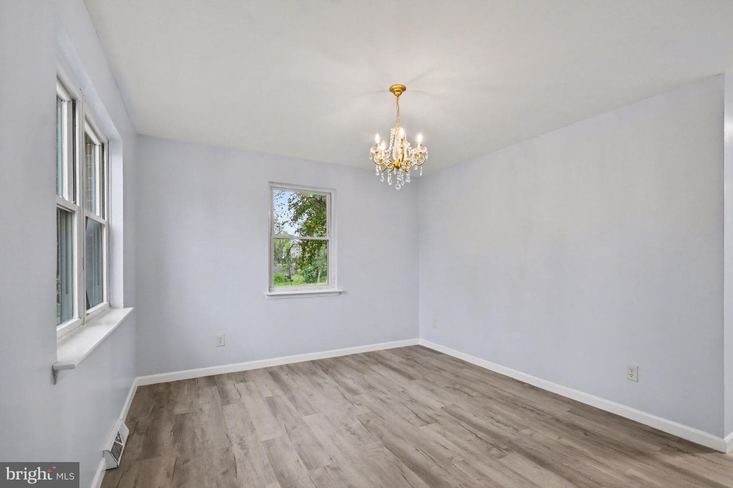 3001 Cardin Place photo 7