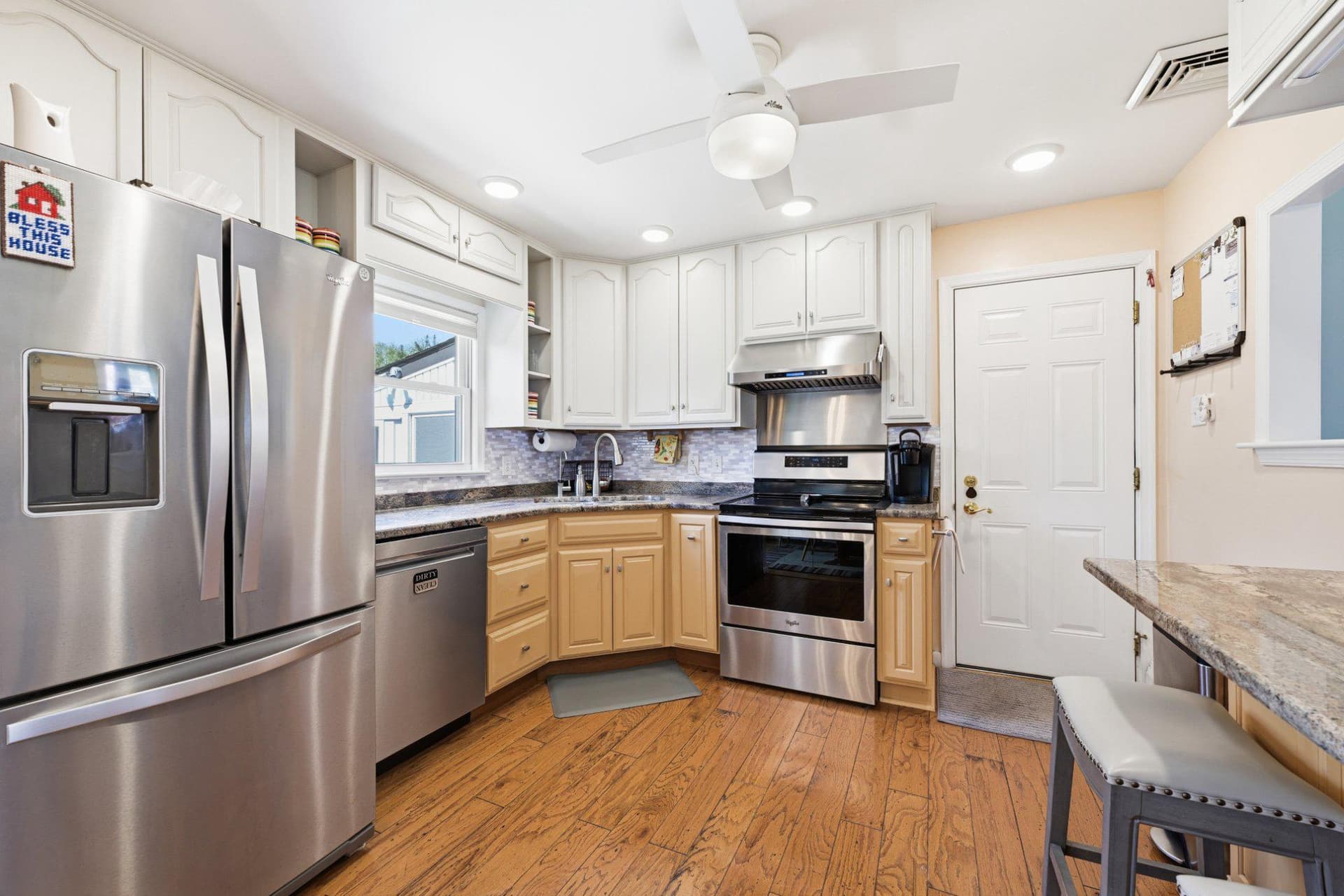 1320 Woodside Avenue photo 11