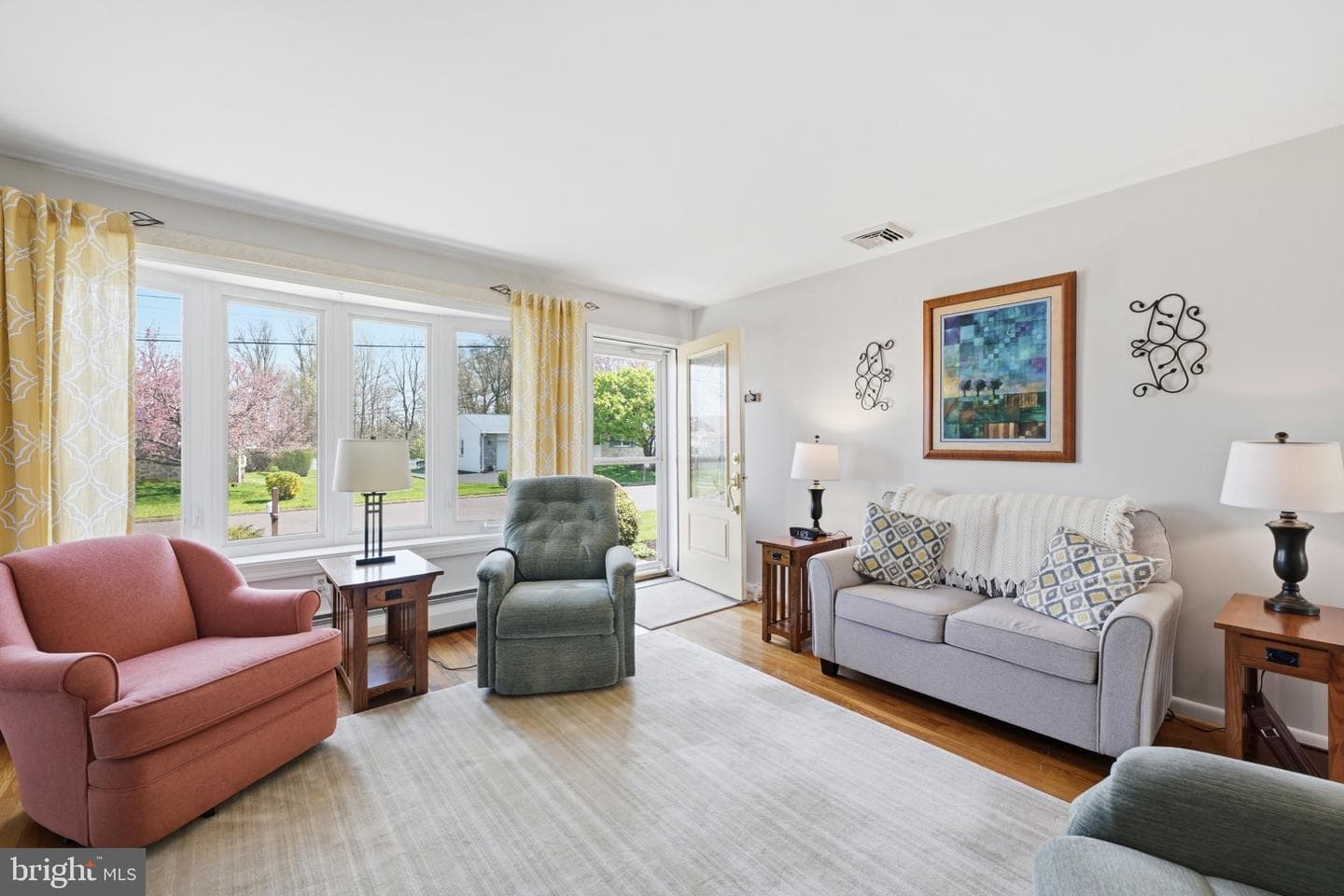 1320 Woodside Avenue photo 4