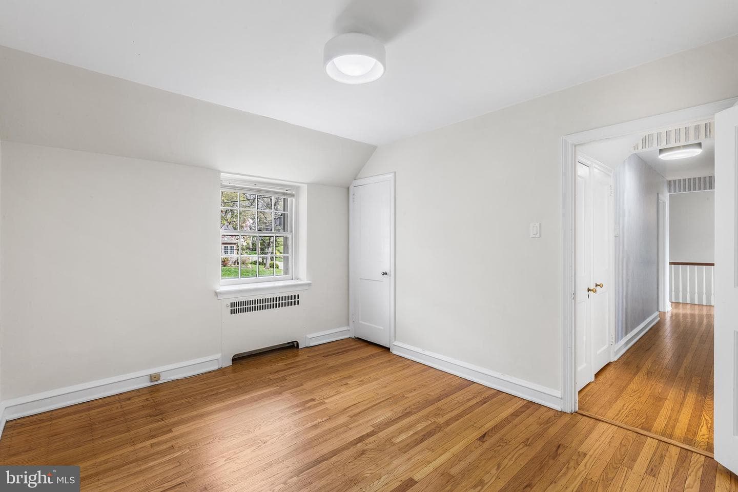 86 E Princeton Road photo 31