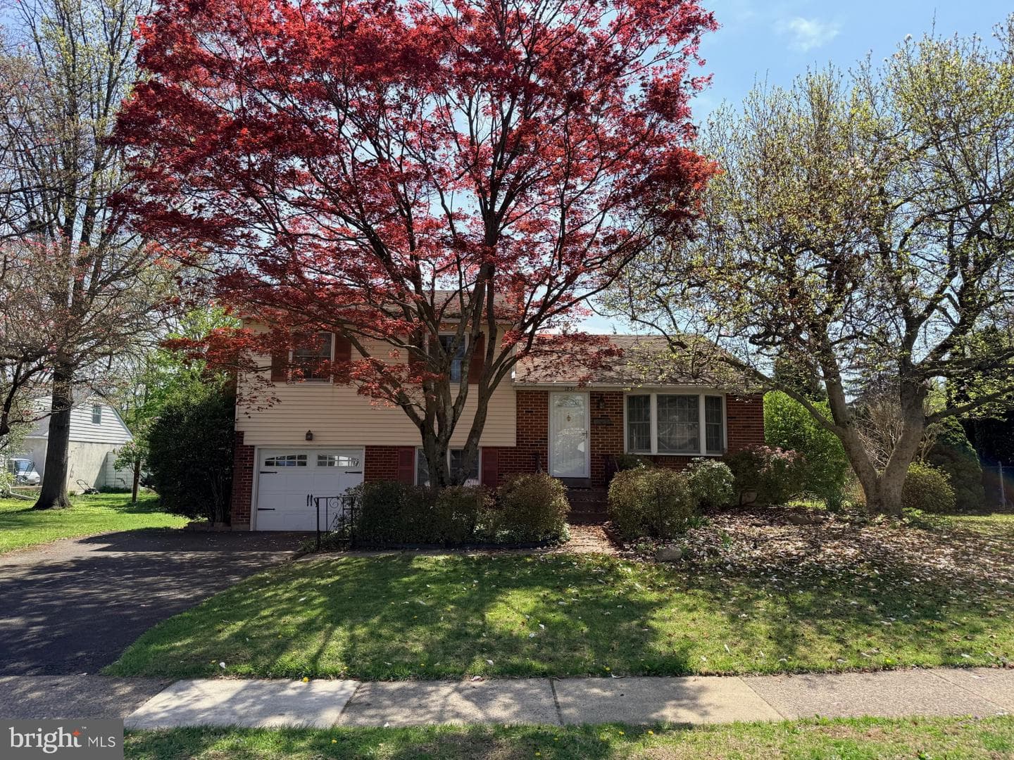 1831 Jill Road