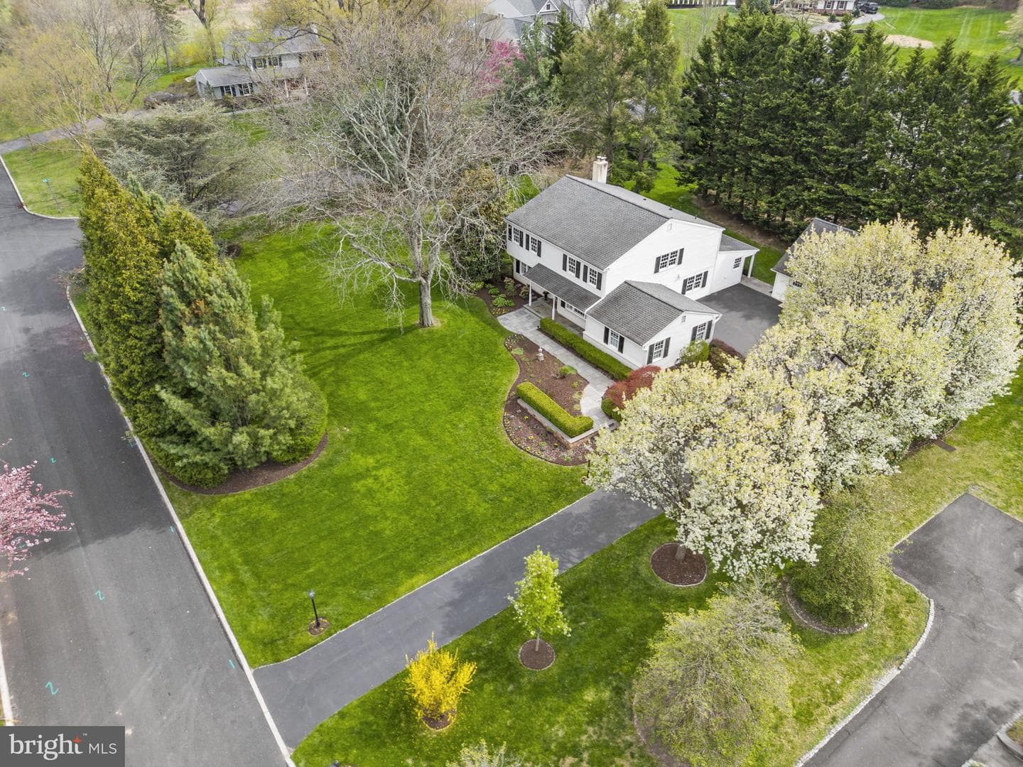 558 Beale Road photo 6