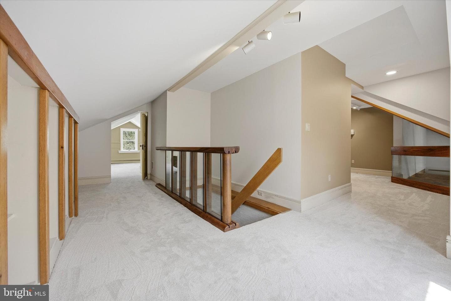 726 Crooked Lane photo 21