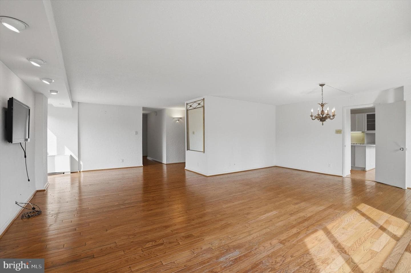 1001 City Avenue #E-506 photo 13