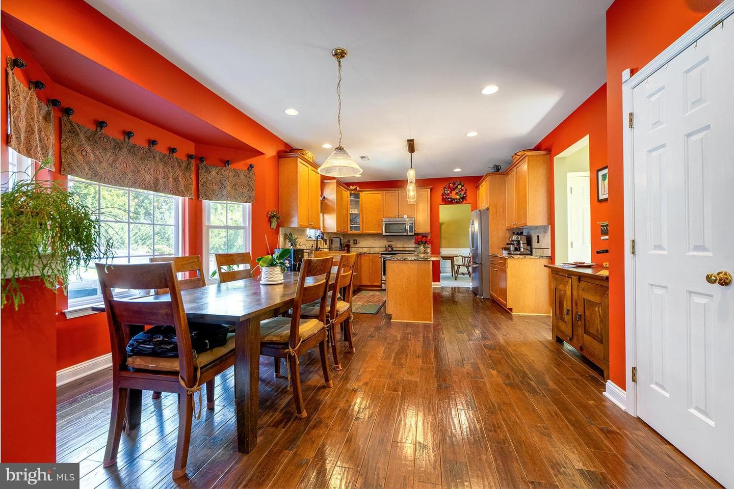 125 Summer Hill Drive photo 10