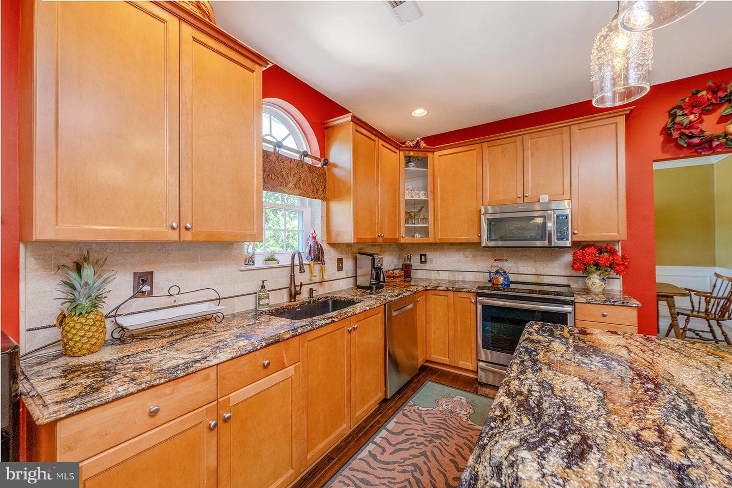125 Summer Hill Drive photo 11