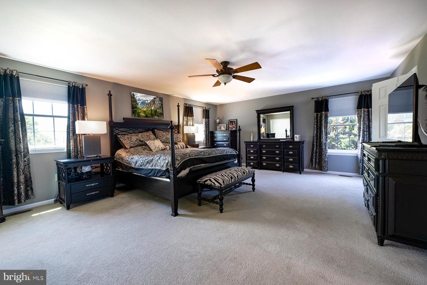 125 Summer Hill Drive photo 23