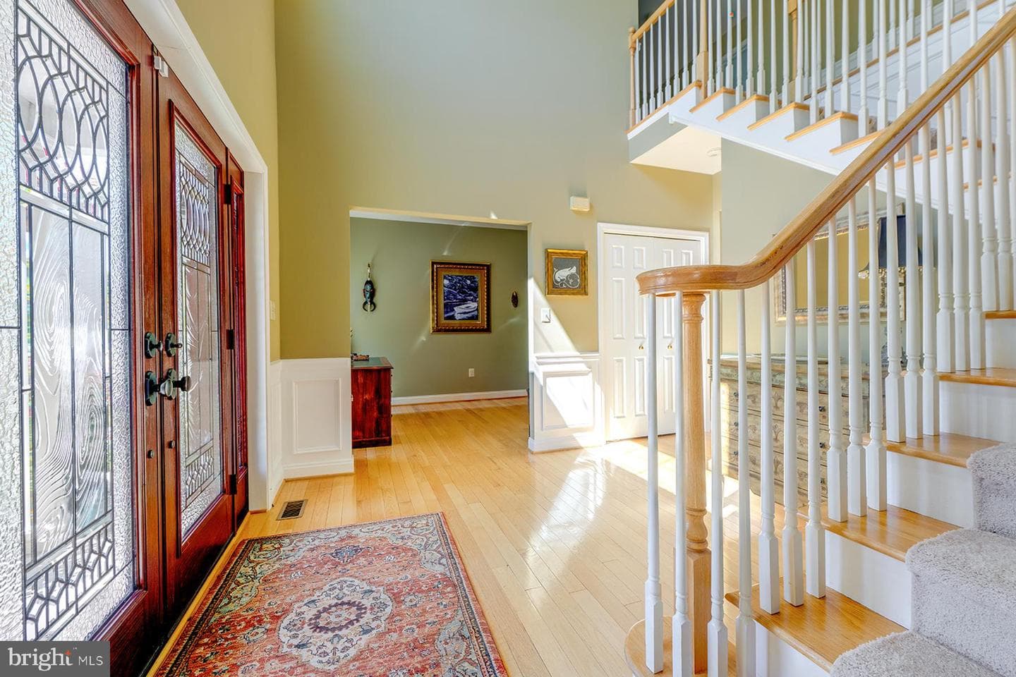 125 Summer Hill Drive photo 5