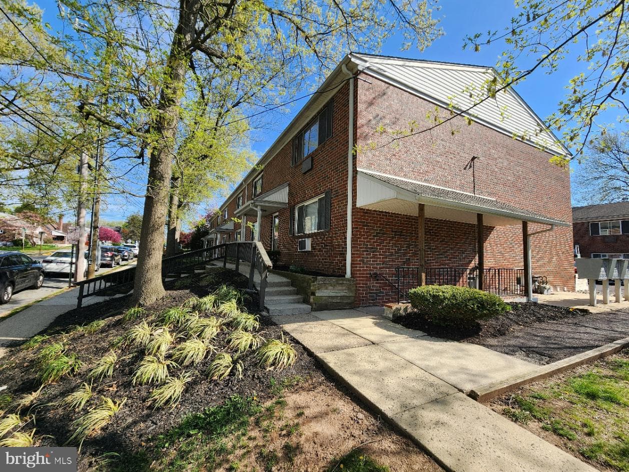 447 Pine Street #j-1 photo 17