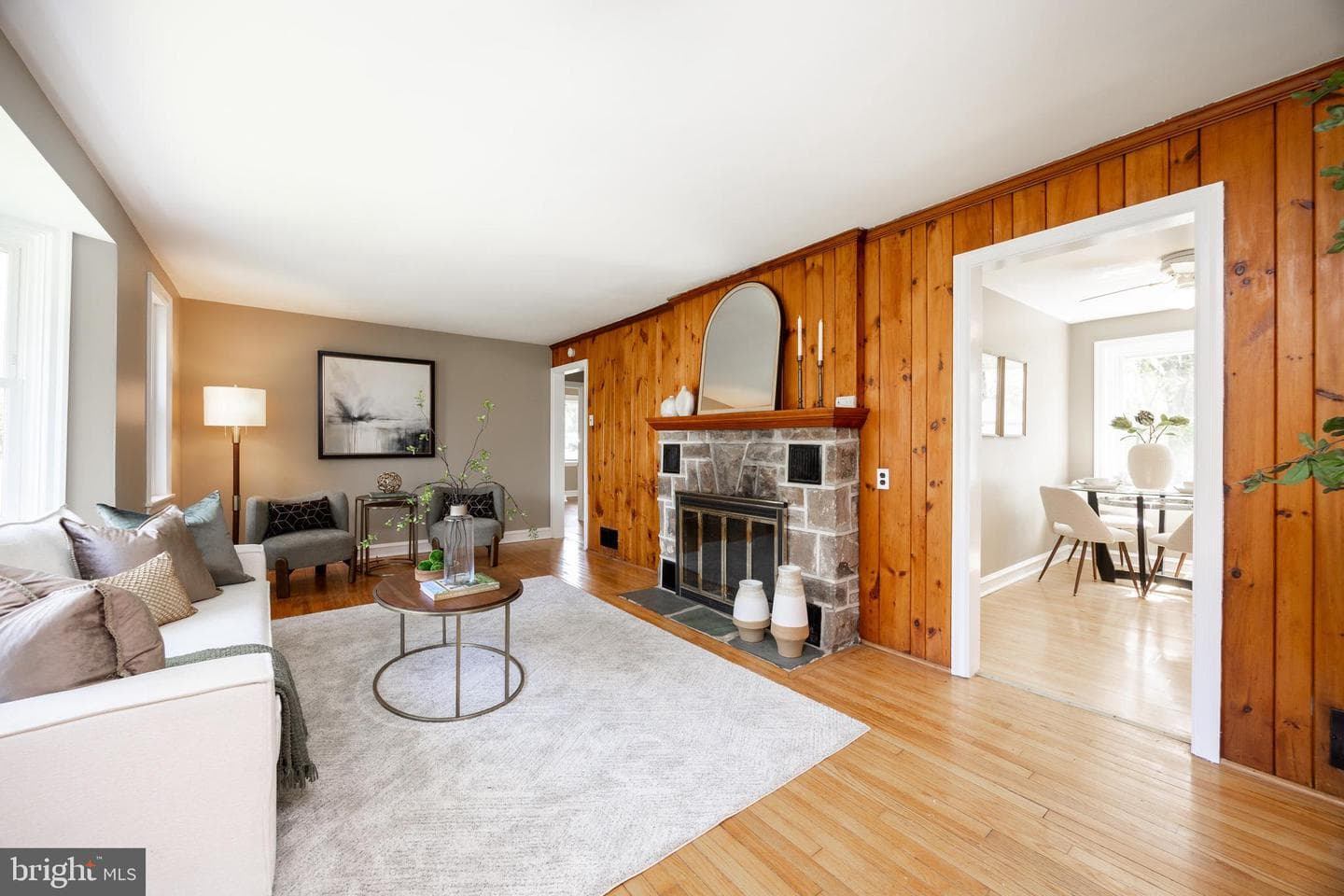 12 Willow Avenue photo 11