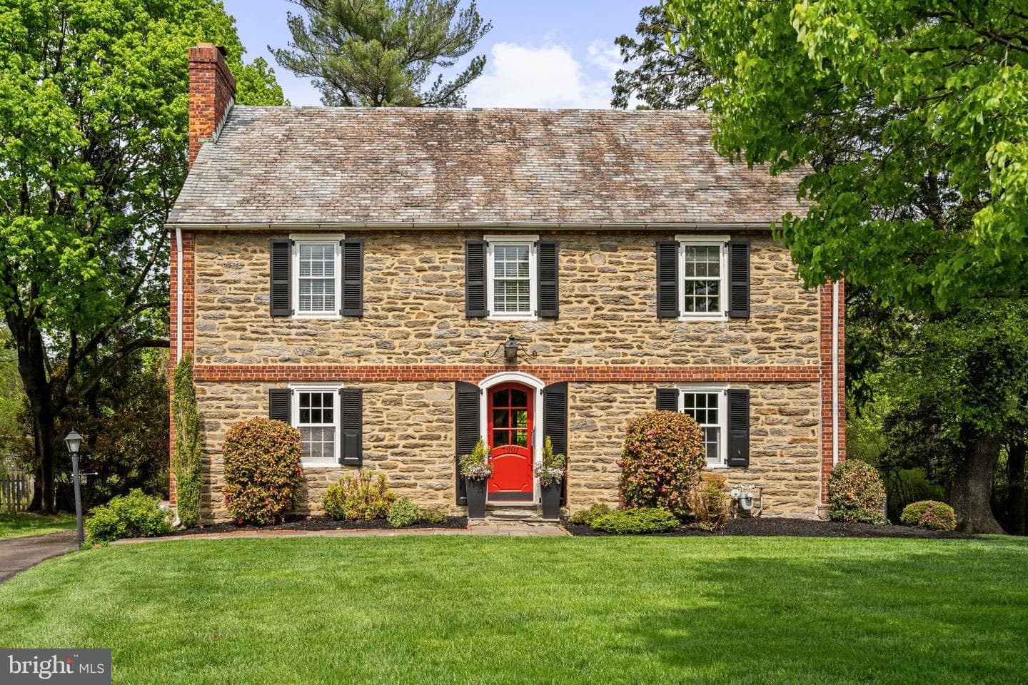 7901 Cobden Road, Laverock