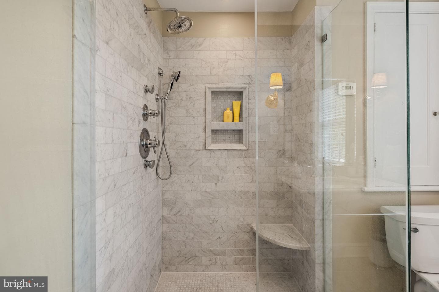 7901 Cobden Road photo 20