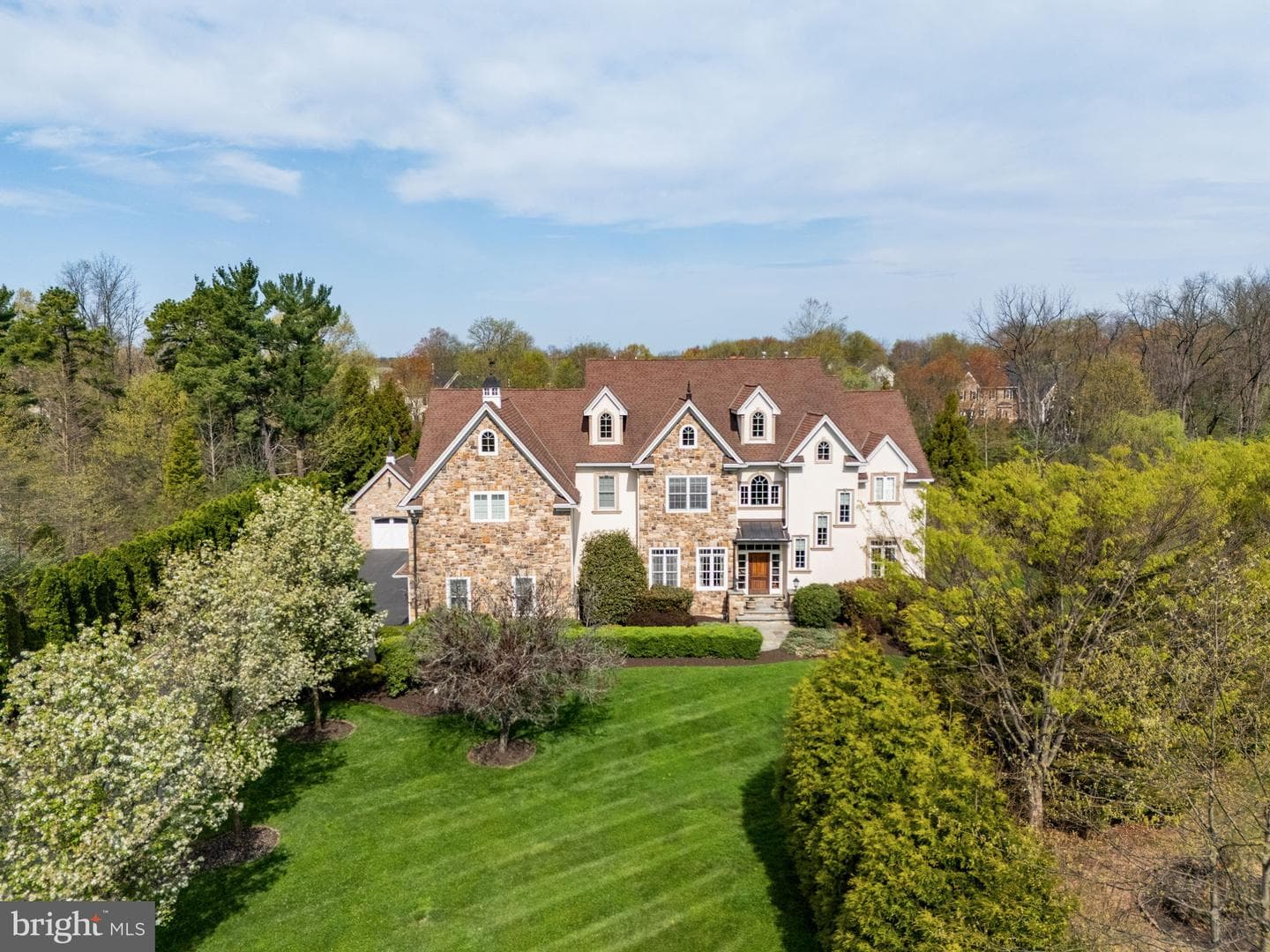 1519 Cedar Hill Road photo 4