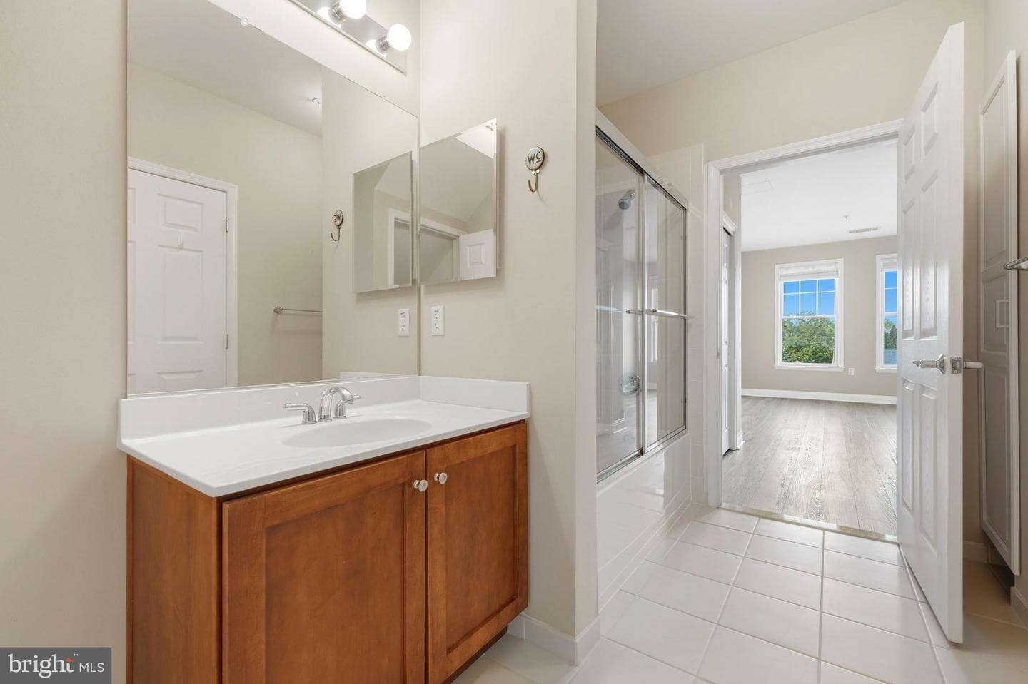 300 W Elm Street #2432 photo 19