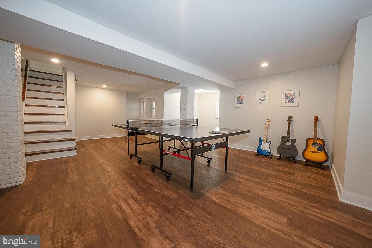 1121 Montgomery Avenue photo 36