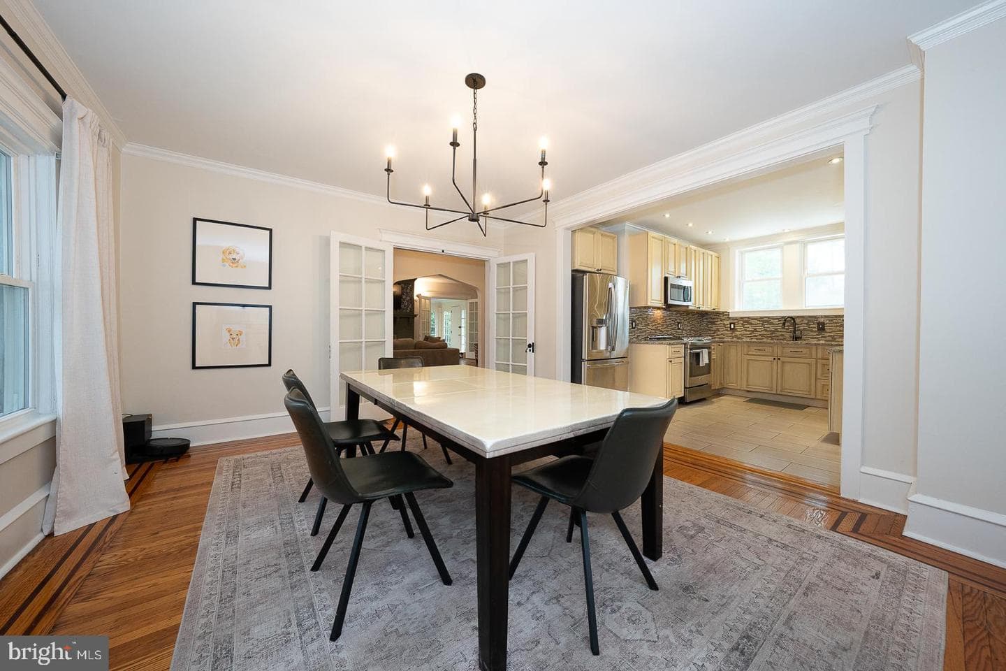 1121 Montgomery Avenue photo 4