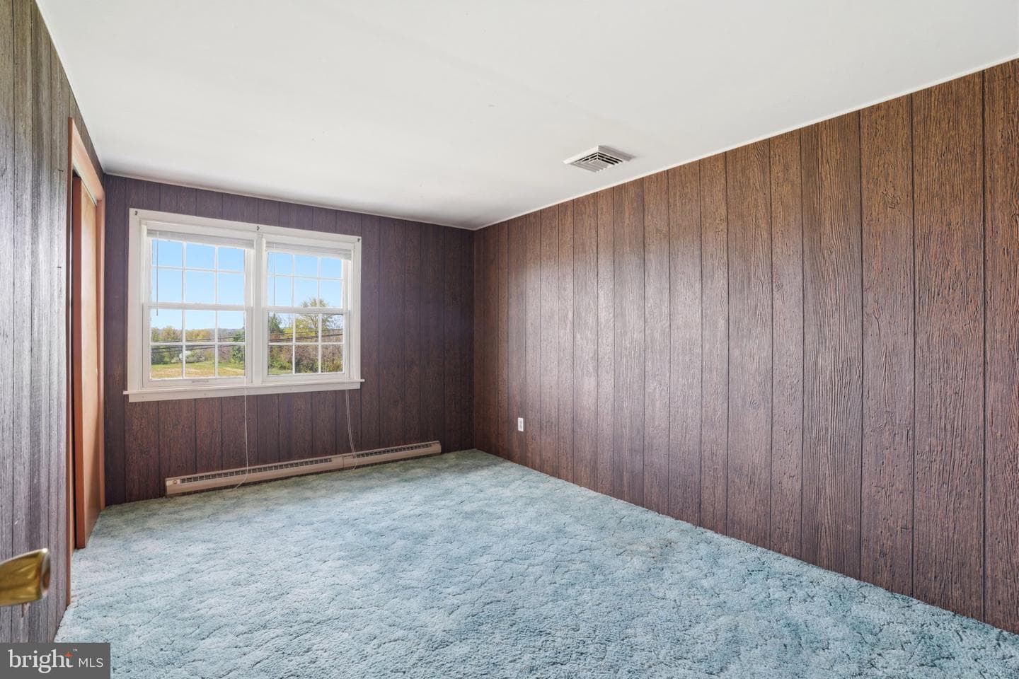 684 Hunsicker Road photo 36