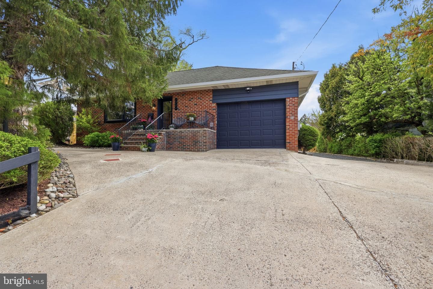 7702 Cheltenham Avenue photo 60