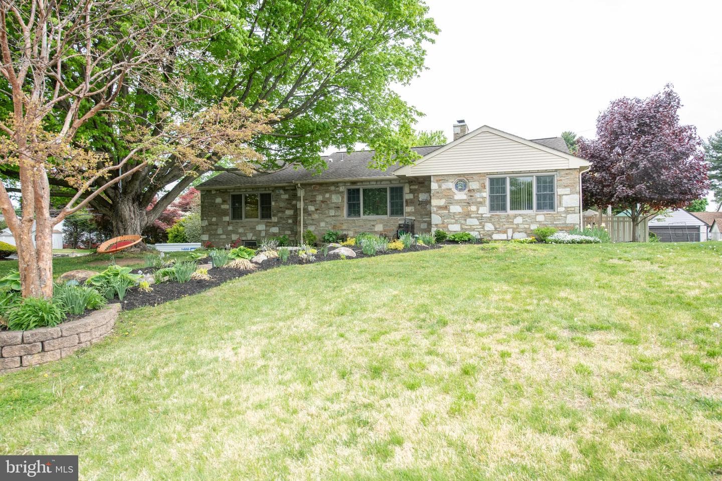 1259 Glenbrook Road photo 1