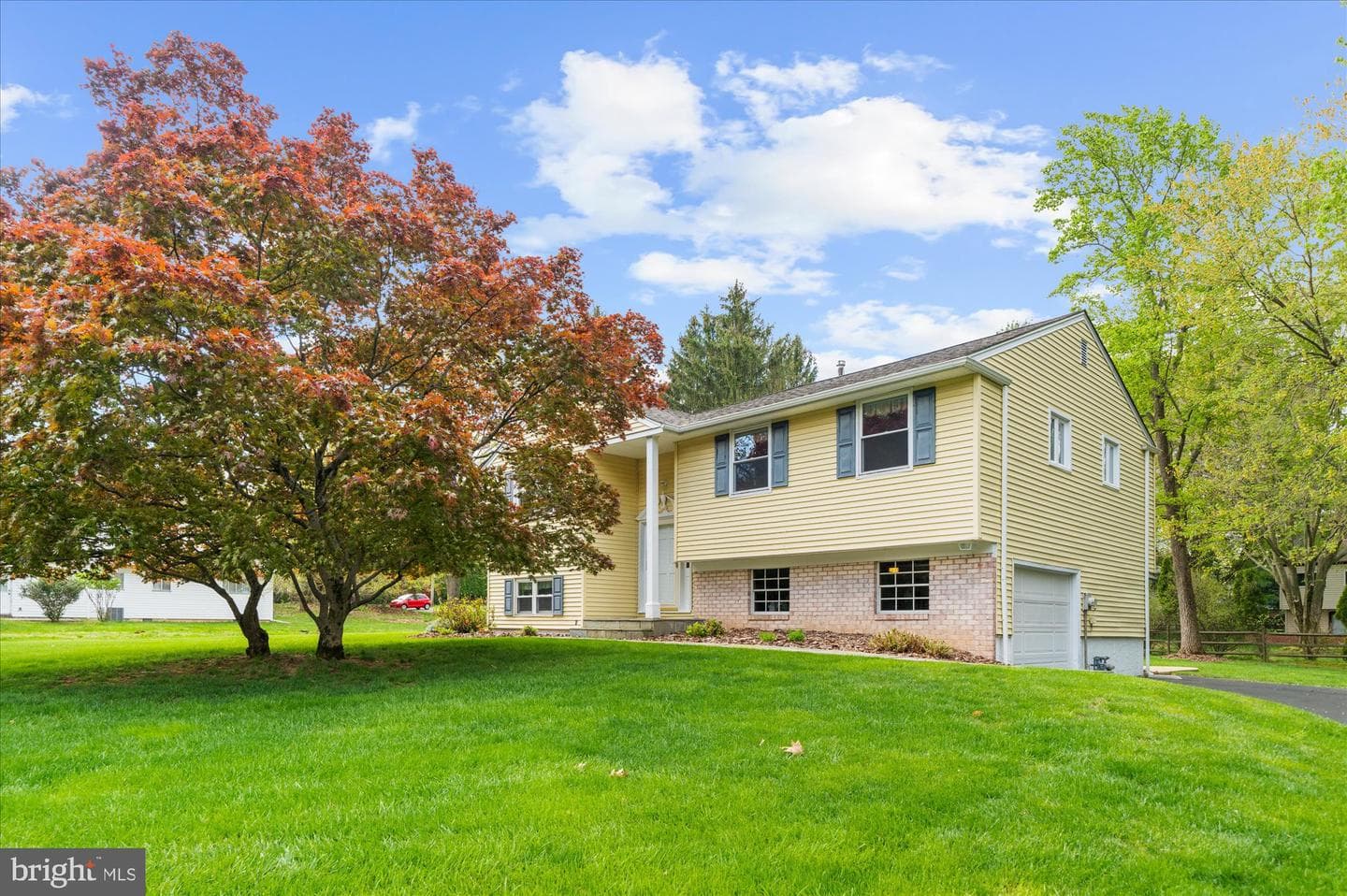 101 Village Drive photo 2