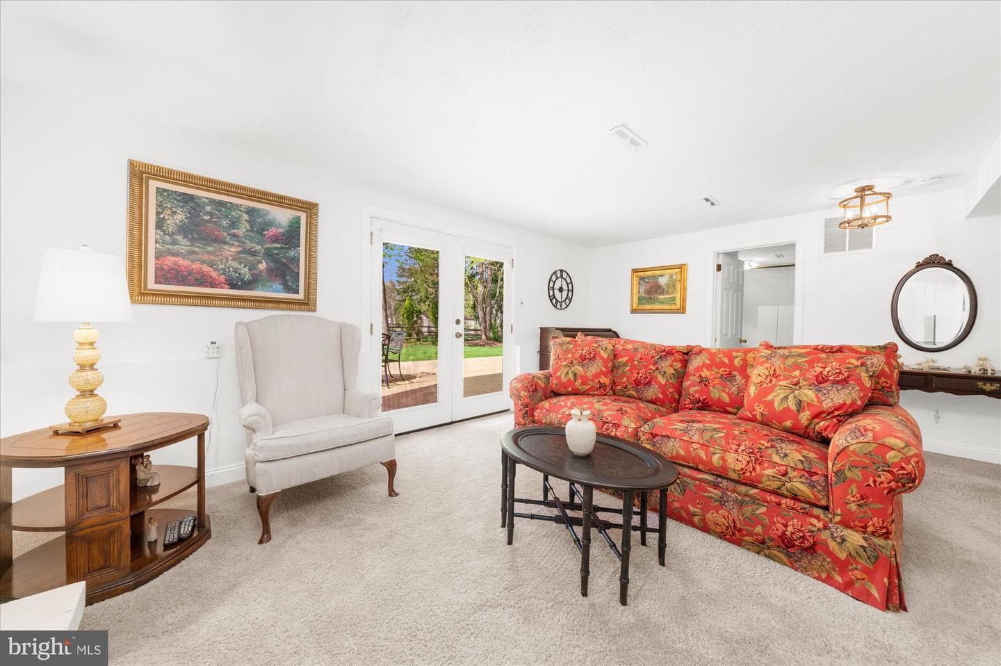 101 Village Drive photo 28